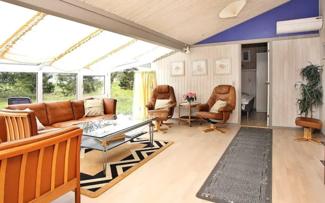10 Person Holiday Home in Albaek