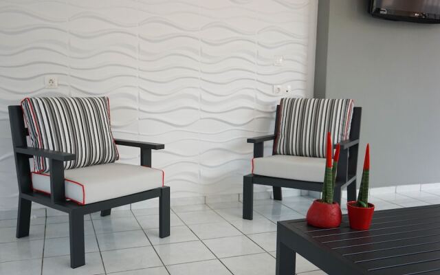 Dioni Hotel