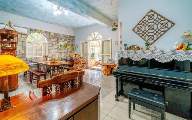 Yijing Bed and Breakfast