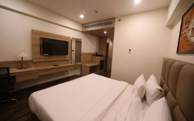 The Elite Lucknow Convention Hotel