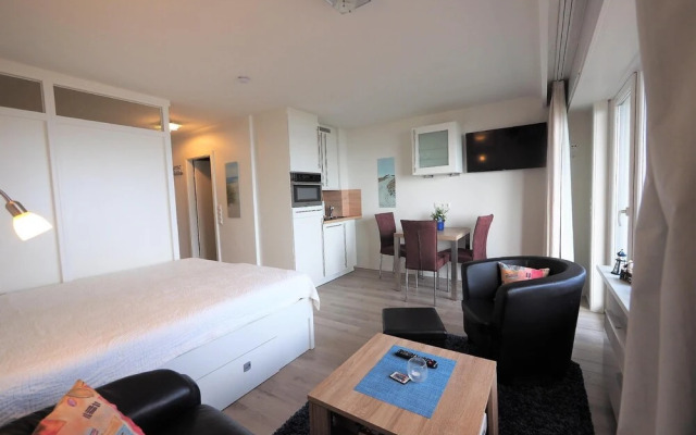 Am Hang 15 -seeblick- H15/008