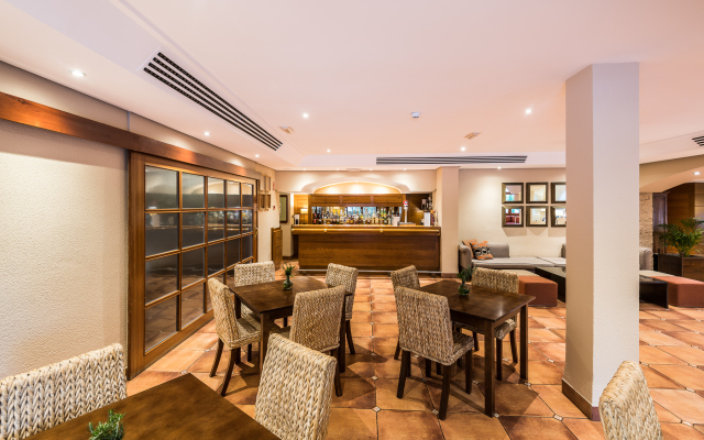 Intelier Bonaire Hotel
