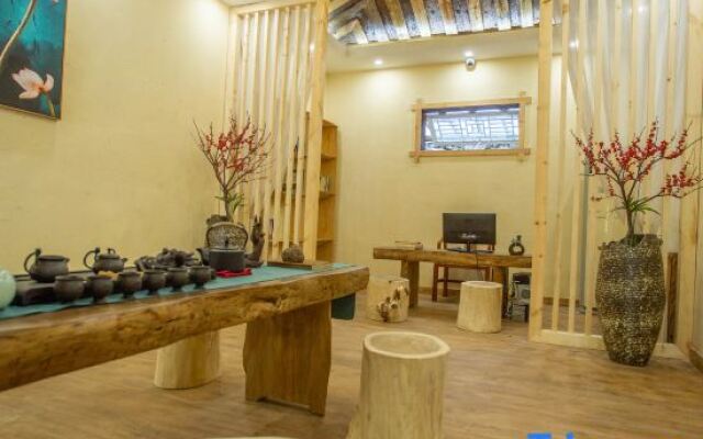 Yili Yunshan Hot Spring Guesthouse