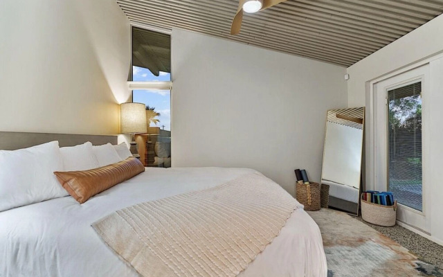 Haver's Haven by Casago