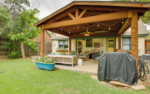 Renovated Lubbock Home - Walk to Texas Tech!