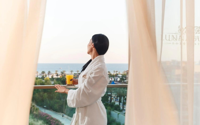 Luna Blanca Resort & Spa - All Inclusive