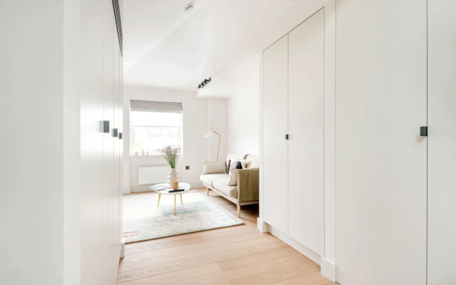 Notting Hill Gate Residence VI