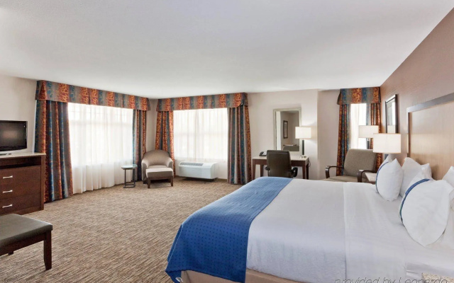 Holiday Inn Hotel & Suites Surrey East Cloverdale by IHG