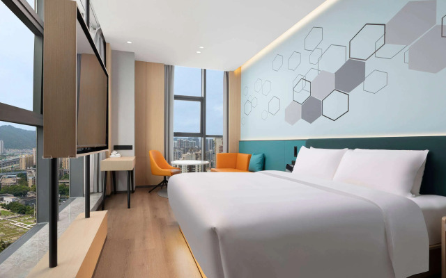 Days Inn By Wyndham Zhuhai Gongbei Port