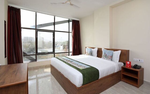 OYO 10176 Hotel Bluebell