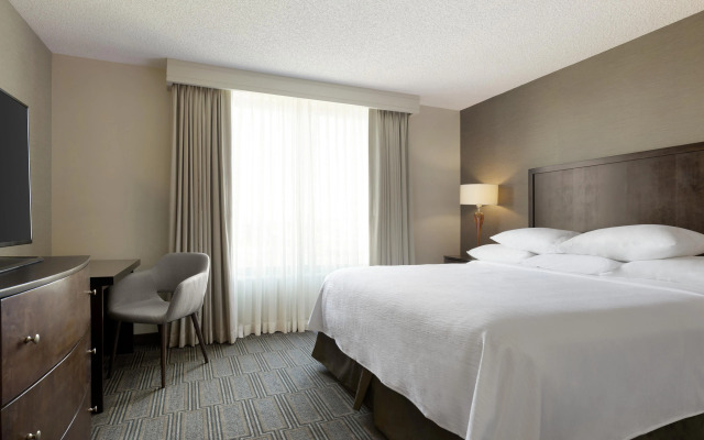 Embassy Suites by Hilton Chicago Lombard Oak Brook