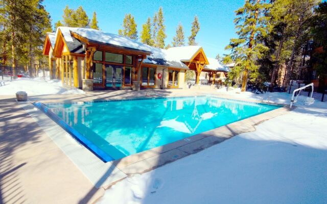 The Lift 210 - 3BR Condo