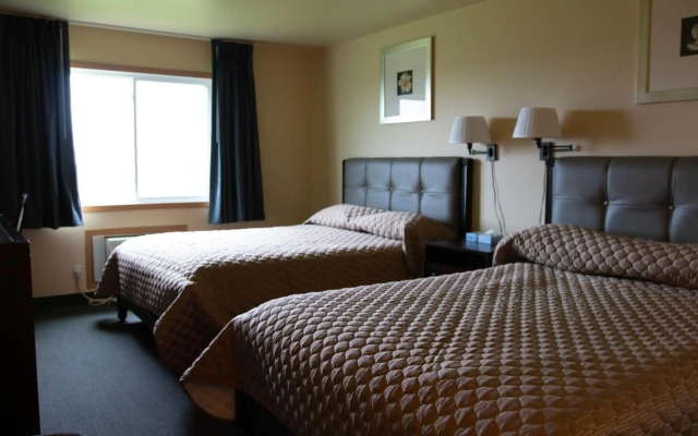 East Grand Inn
