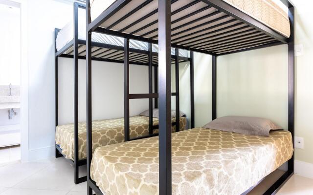 IT22 Lindo Apto 3 Quartos a Beira Mar