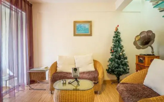 Anning Hot Spring Longjing Homestay