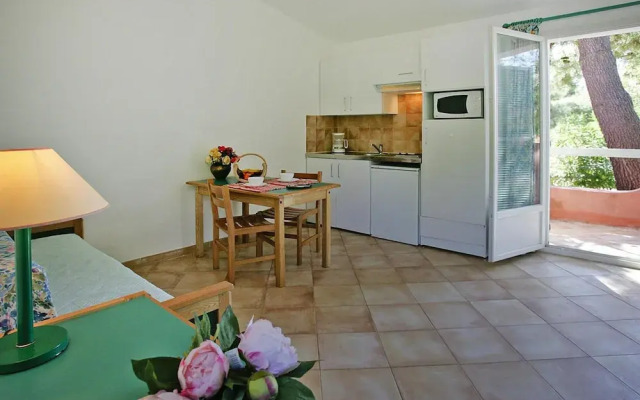Apartment Near the Sea, Borgo-plage