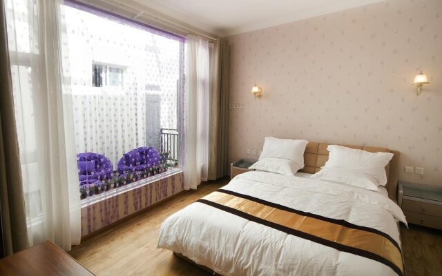 Fairy Sister Boutique Inn