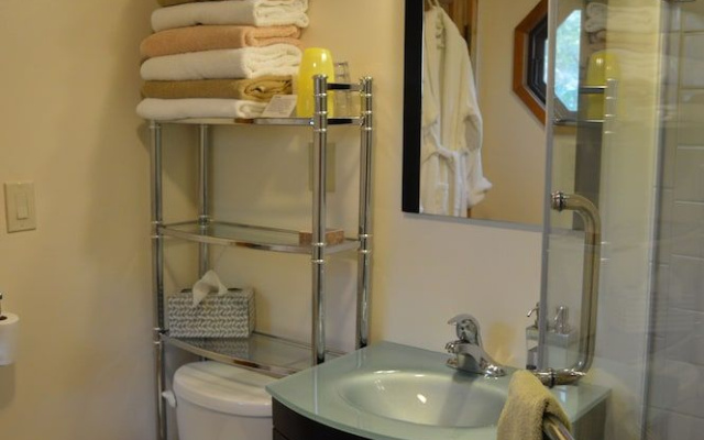 Inn the Woods Bed and Breakfast