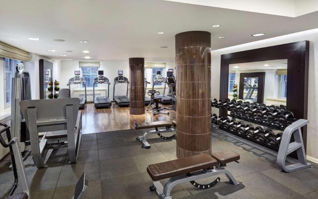 Hilton Alexandria Old Town