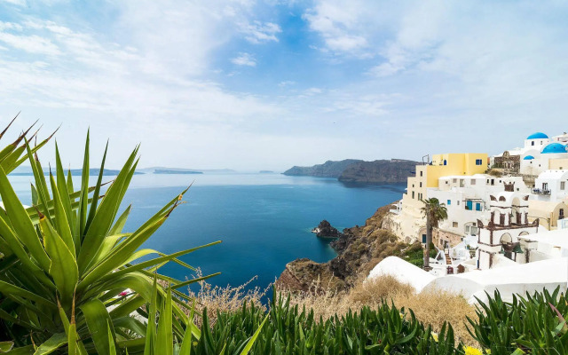 Santorini Paradise