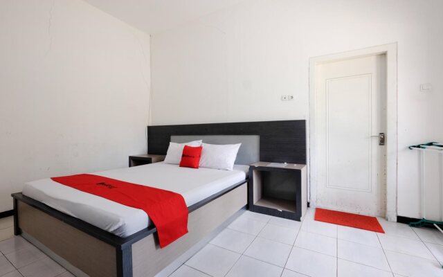 Pondok 19 Homestay by RedDoorz