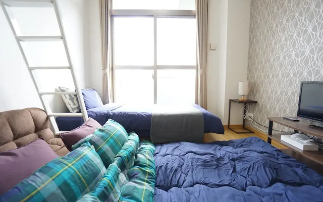 Terry's Apartment Namba South III H09A