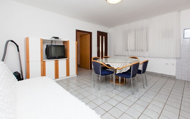 Apartments Sima