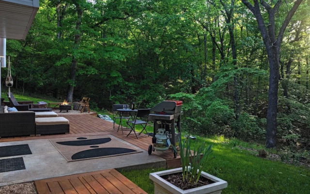 Treehouse LOZ Seclusion for 6!