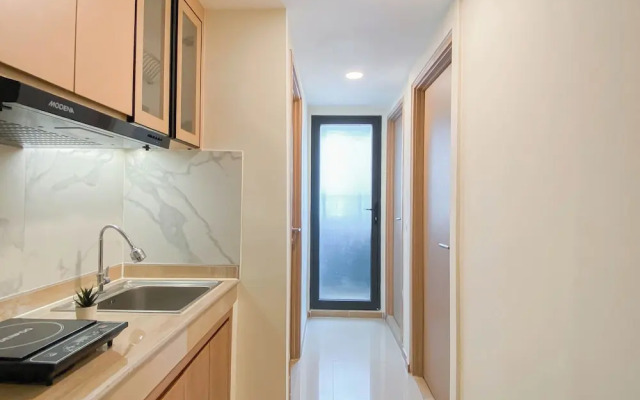 Modern 2Br At Meikarta Apartment Near Aeon Delta Mas