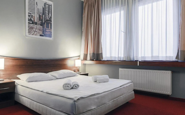 mHotel