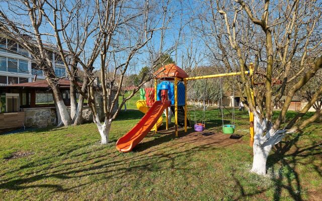 Beyaz Köşk Geyve