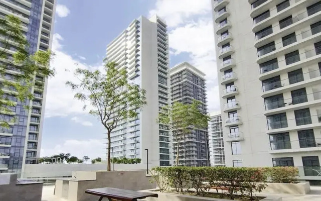 LUX  Luxury Sunrise Beachfront Suite 2