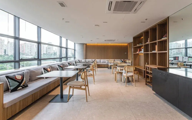 Residencial Próx Business Center AVNU