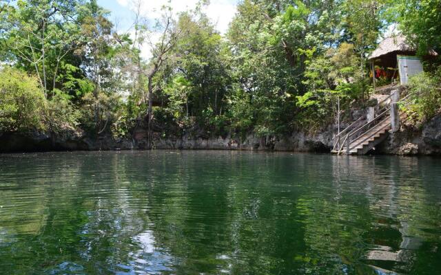 Casa Cenote Popol Vuh