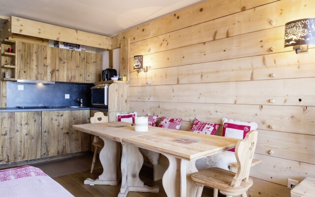 Villars Bristol Apartments