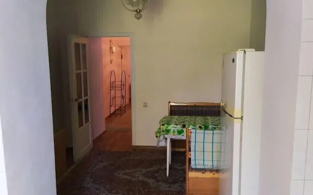 Guest House near Mirabad Bazaar