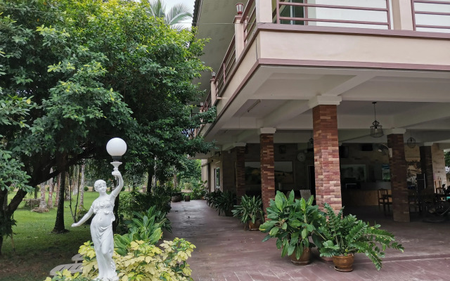 OYO 742 View Pruksa Resort