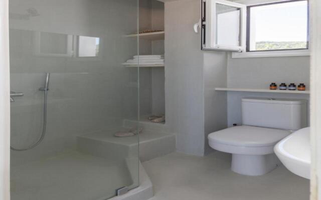 Ilya Suites