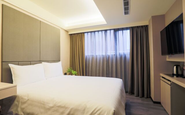 Pavilion Boutique Hotel