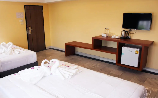 Rest at Ratchada Hotel