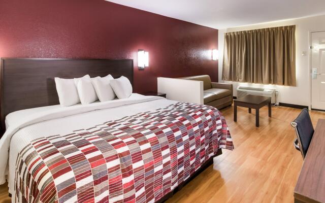 Red Roof Inn & Suites Commerce - Athens