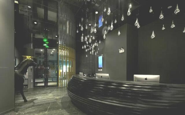 Paco Hotel Tiyuxilu Metro Guangzhou-Free Shuttle Bus during Canton Fair