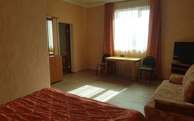 Hotel Izumrud