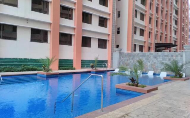OYO 724 Paseo Verde At Real Condominium