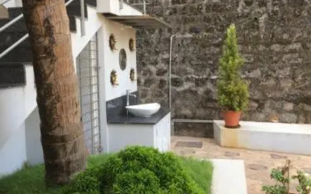 Alta- Luxe Villa