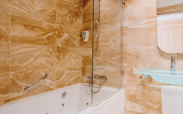 Grupotel Playa Camp de Mar - Adults Only