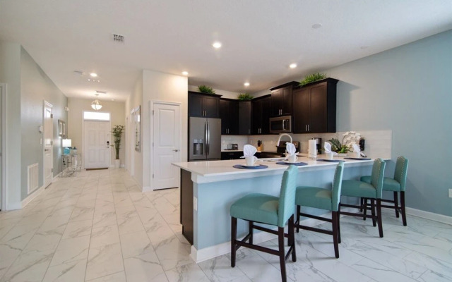 8BR ChampionsGate Pool Home wTheater