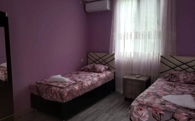 Guest house LIA