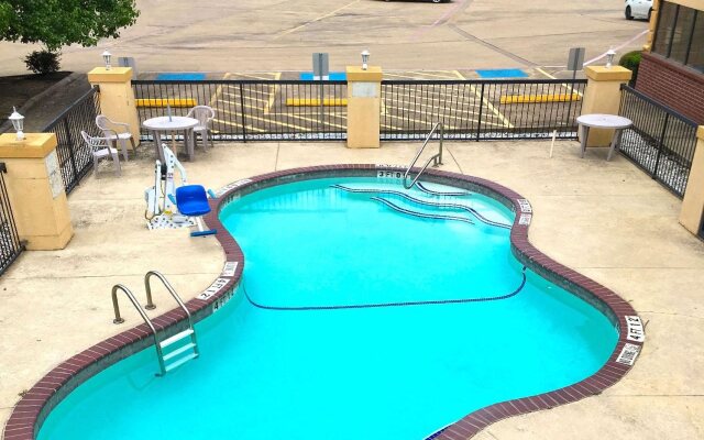 Quality Inn & Suites Kilgore-Longview