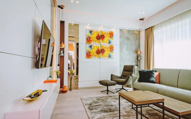 No 6 Apartments